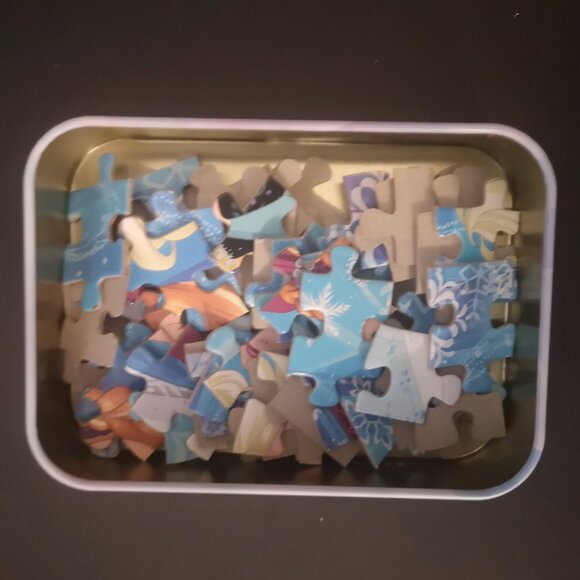 Lot of 4 - 50 Piece Mini Puzzles in Collectable Tins Various - Picture 4 of 4